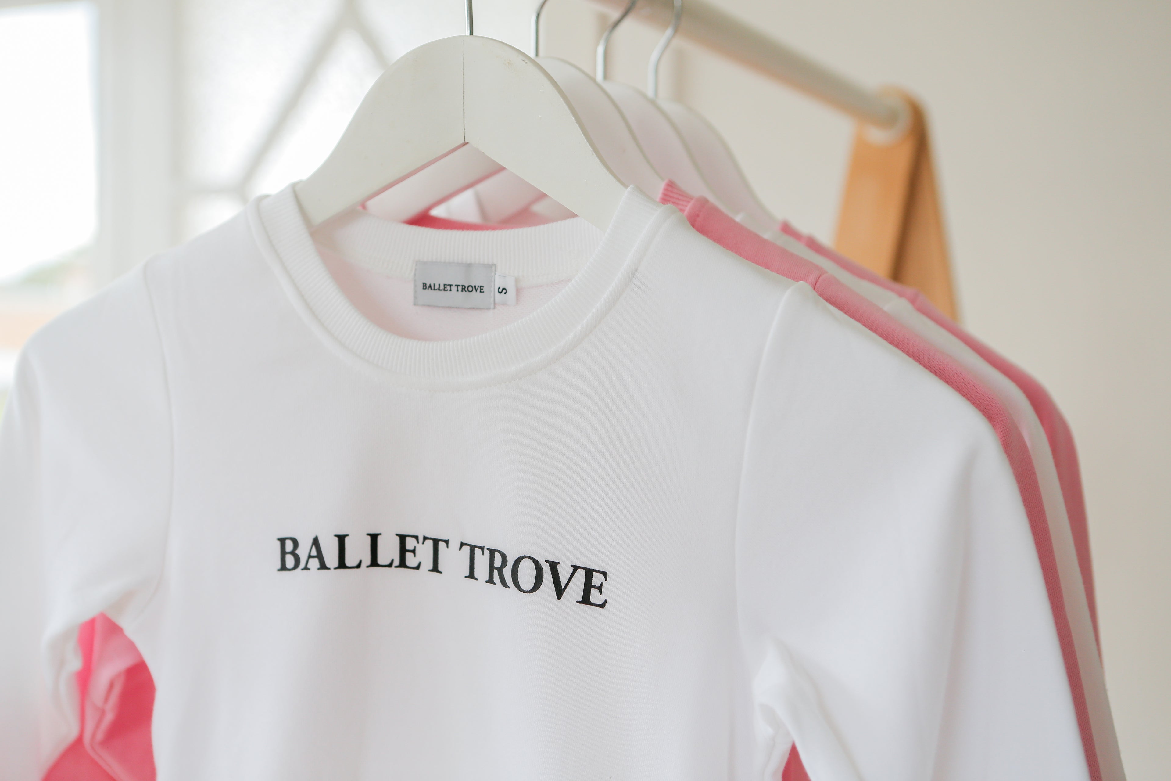 Classic Jumper - White